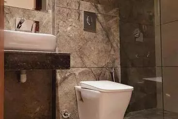 Shehnai Hotel And Banquet