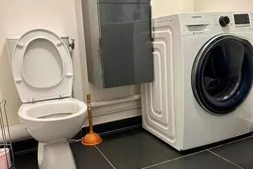 Nocleg ze śniadaniem Loue Chambre Appartement F5 La Plaine Saint Denis