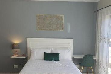 Pension Inspire @ Eden Glen, Johannesburg, Sa