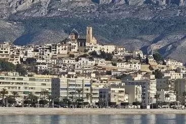 Pensione Hostal Luxury Nit I Dia