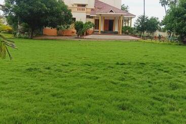 Hotel Sunshine Beach House