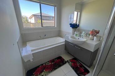 بنسيون Guest Star Pavilion Paradise