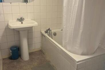 膳宿费 Saint François