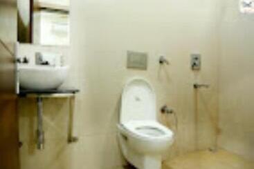 Отель Babylon Regency , Mathura