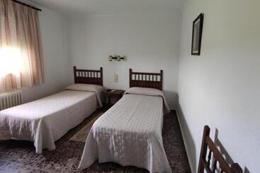 פנסיון Hostal El Molino