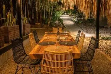 ホテル Jungla Ecoluxury Resort