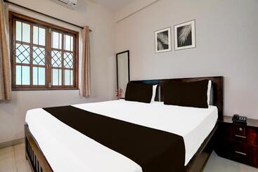 Hotel O Aqua Service Apartments