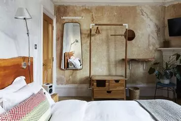 هتل The Culpeper Bedrooms