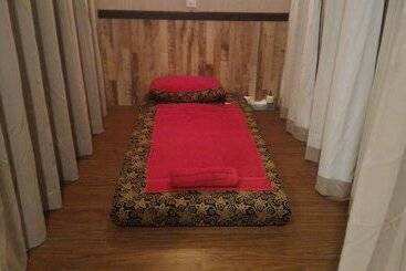 The Golden Bay Hotel Batam