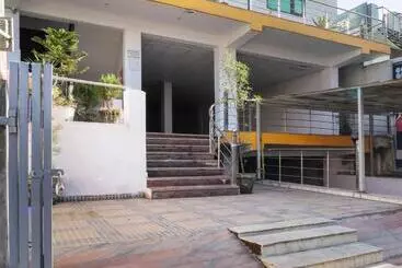 Oyo Hotel Kesariya Bhawan Home Stay
