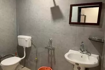 ホテル Pine Trails Jungle Camp