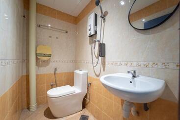 The Colony By Cactus Hotel Dedap