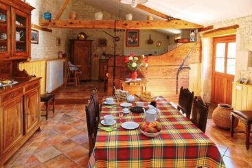 住宿加早餐 Chambres D Hôtes Les Tilleuls