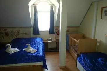 ペンション Lagúna Panzio Szántód