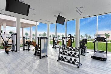 هتل The Oberoi Beach Resort, Al Zorah