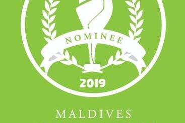 پانسیون Crown Beach Villas With Direct Access To The Bikini Beach