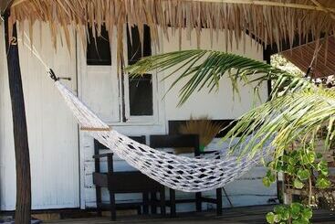 リゾートホテル Sea Love Beach Bar & Bungalows