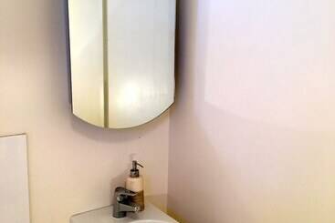 קוטג'' Abington Farm