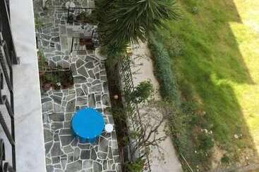 آپارتمان Mimoza Studios