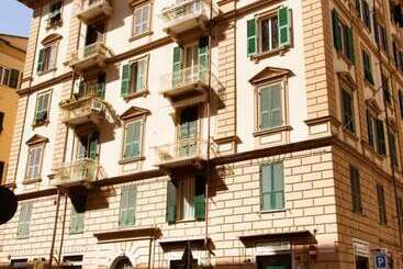 ペンション Atmosfere Guest House Cinque Terre E La Spezia