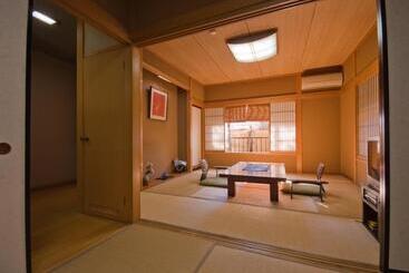Yugawara Onsen Ryokan Uohan