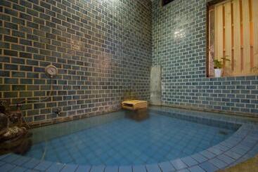 Yugawara Onsen Ryokan Uohan