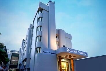 בית מלון כפרי Aadithya