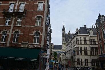 בית מלון כפרי Professor Leuven Centrum