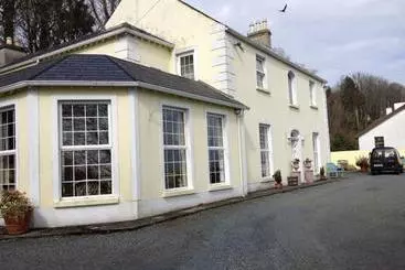 Bed and Breakfast Admiralty House
