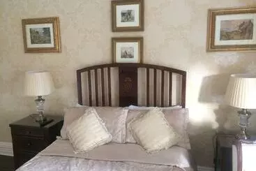 Bed and Breakfast Innisfree House