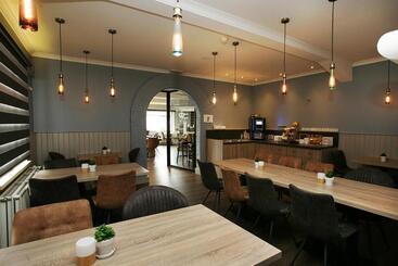 ホテル Au Prince Royal