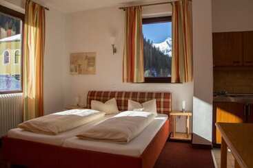 ホテル Kärntnerhof