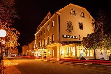 Otel Hubertus