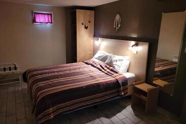 مُتل Le Brissoneau Rendeux