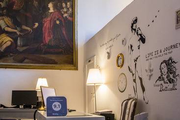 تختخواب و صبحانه The Artists' Palace Florence