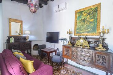 کلبه Casa Spa De La Mariola