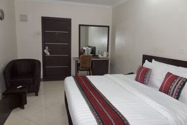 Hotel Governor's Apartments