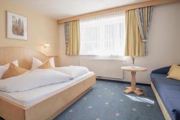 هتل Sunshine Superior Adults Only Ischgl Kappl