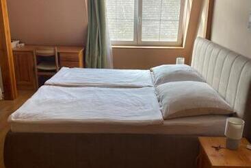 Aamiaismajoitus (B&B) Ambrózia Guesthouse