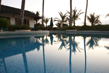 استراحتگاه Diani Blue