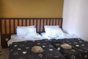 Aparthotel 8pax Gold Coast Morib Resort Banting Sepang Klia Tanjung Sepat Ebaa