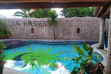 هتل La Hasienda