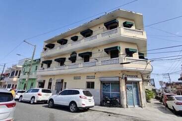 هتل آپارتمان Aparta Hotel Tiempo