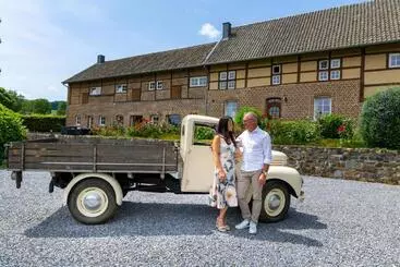 ベッドアンドブレックファースト La Belle Maison