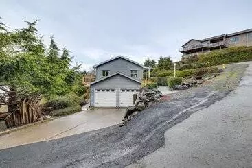コテージ Lovely Rockaway Beach Home W/ Pacific Ocean Views!