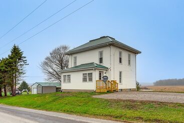 Hus på landet Peaceful Shiloh Home W/ Deck & Fishing Pond Access