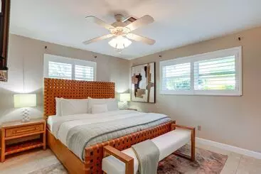 Dom wiejski Pet Friendly Retreat In Stuart W/ Saltwater Pool!