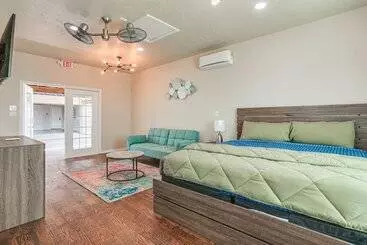 Gîte Rural On 10 Acres: Celina Ranch W/ Pool & Fire Pit!