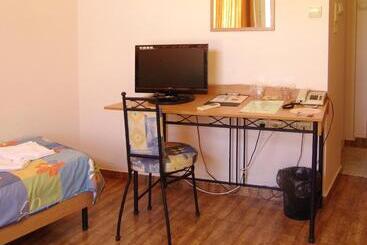 ホテル Central Family