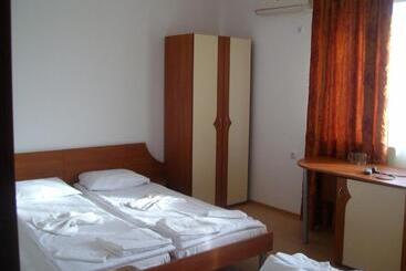 هتل Marianas Guesthouse